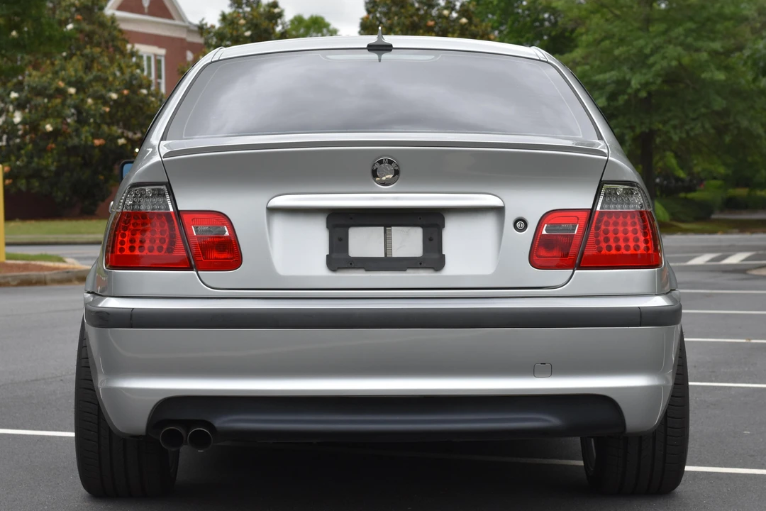 2005 BMW E46 330i & 330Ci - Image 5 of 8