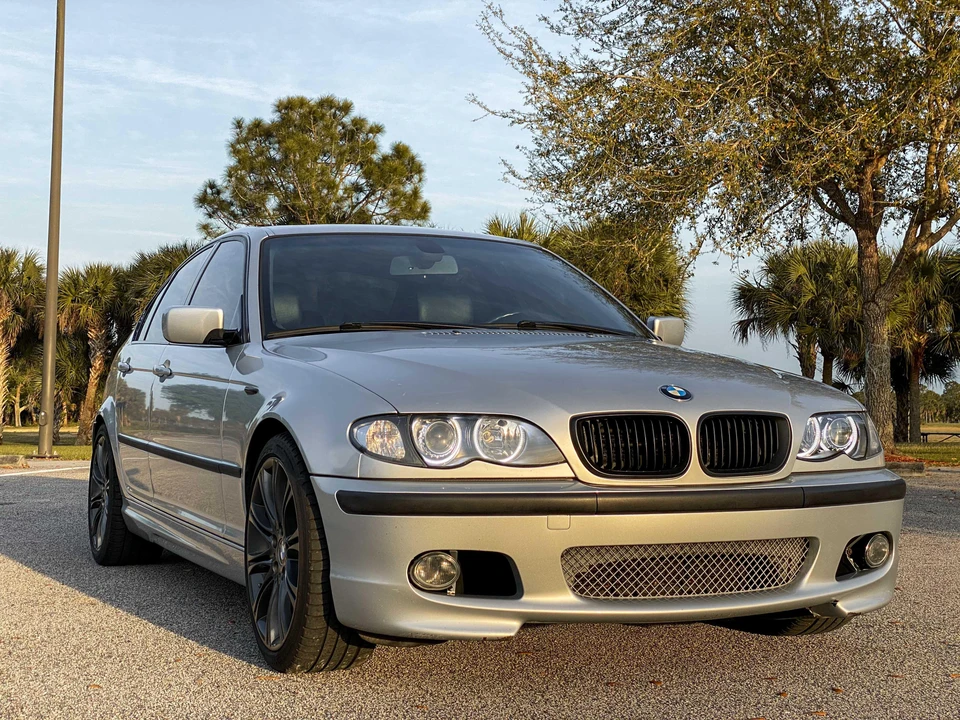 2005 BMW E46 330i & 330Ci - Image 28 of 31