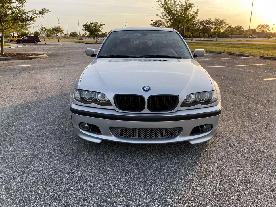 2005 BMW E46 330i & 330Ci - Image 6 of 31