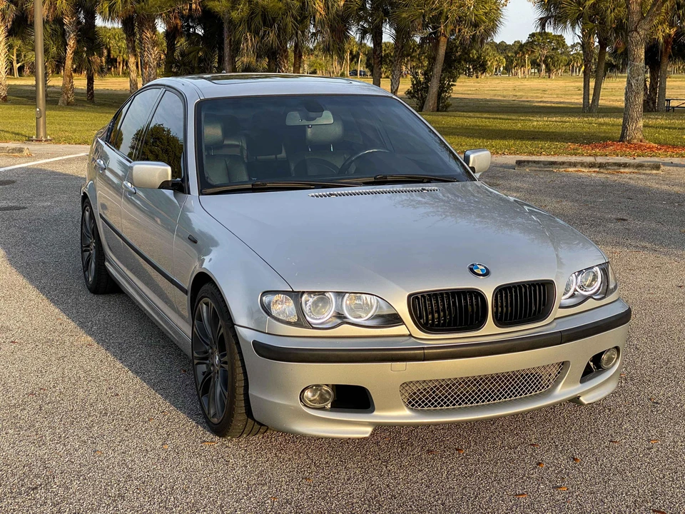 2005 BMW E46 330i & 330Ci - Image 27 of 31