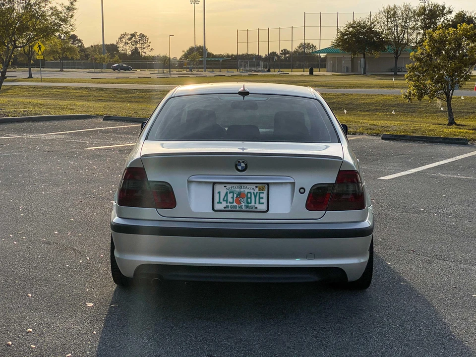 2005 BMW E46 330i & 330Ci - Image 20 of 31