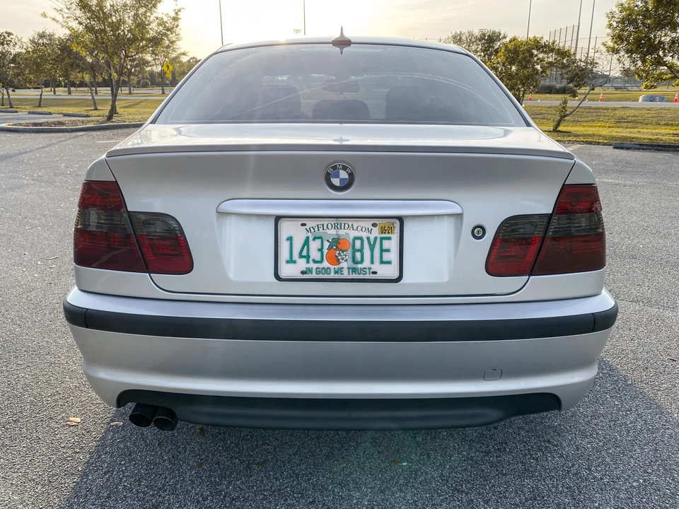 2005 BMW E46 330i & 330Ci - Image 19 of 31