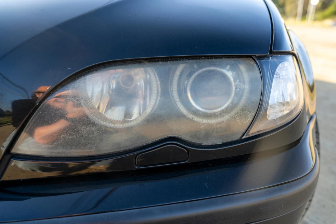 2005 BMW E46 330i & 330Ci - Image 21 of 31