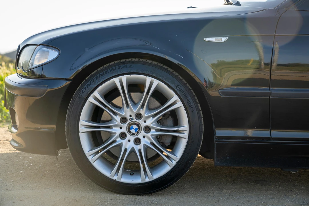 2005 BMW E46 330i & 330Ci - Image 25 of 31