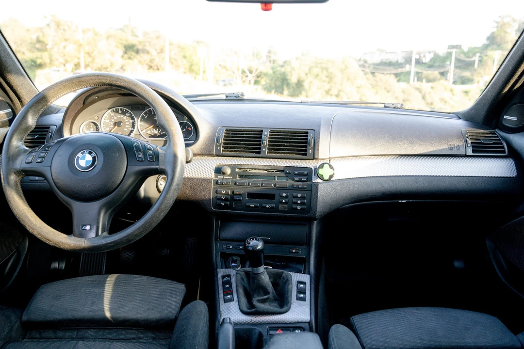 2005 BMW E46 330i & 330Ci - Image 30 of 31