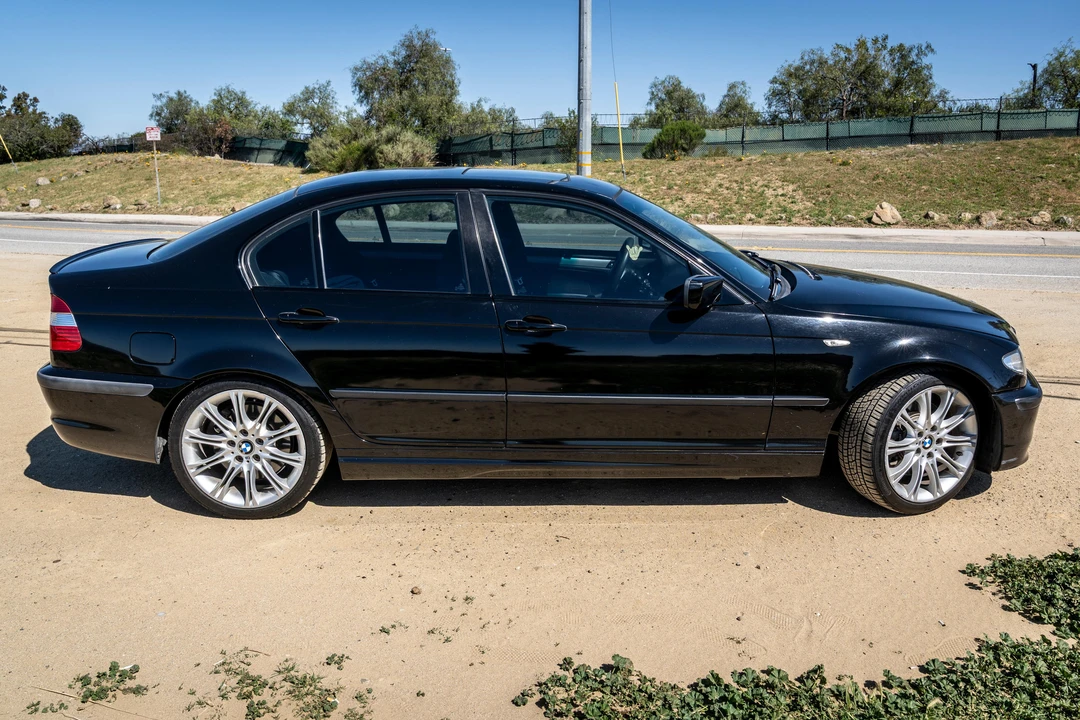 2005 BMW E46 330i & 330Ci - Image 14 of 31