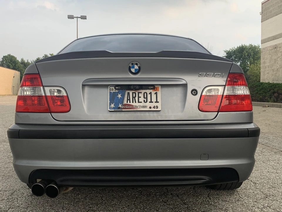 2005 BMW E46 330i & 330Ci - Image 17 of 31