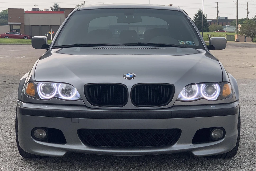 2005 BMW E46 330i & 330Ci - Image 2 of 31