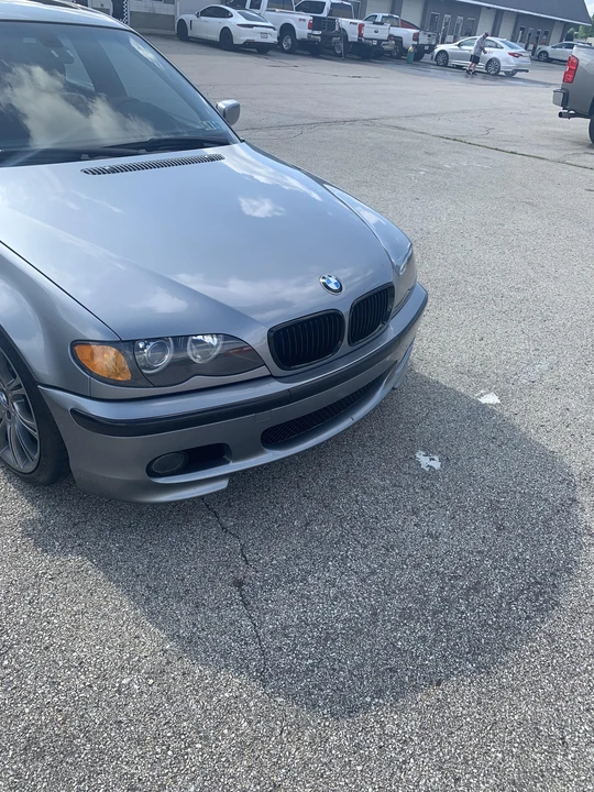 2005 BMW E46 330i & 330Ci - Image 13 of 31