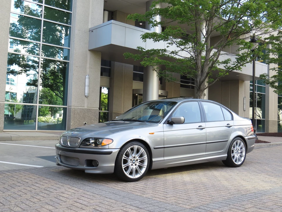 2005 BMW E46 330i & 330Ci - Image 6 of 31