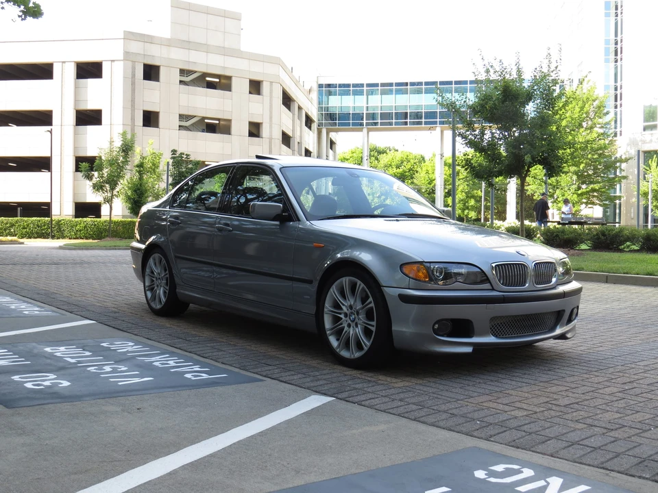 2005 BMW E46 330i & 330Ci - Image 19 of 31