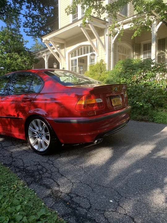 2005 BMW E46 330i & 330Ci - Image 21 of 31