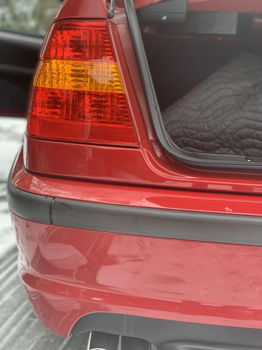 2005 BMW E46 330i & 330Ci - Image 22 of 31