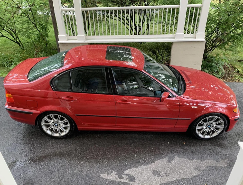 2005 BMW E46 330i & 330Ci - Image 9 of 31