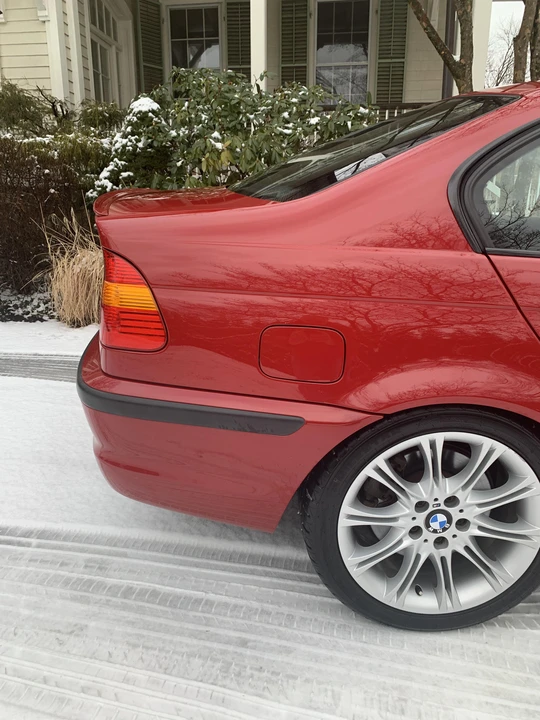 2005 BMW E46 330i & 330Ci - Image 26 of 31