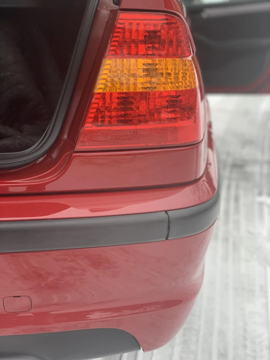 2005 BMW E46 330i & 330Ci - Image 24 of 31