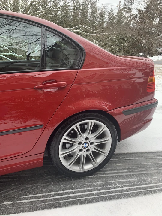 2005 BMW E46 330i & 330Ci - Image 19 of 31