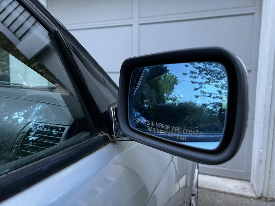 2005 BMW E46 330i & 330Ci - Image 29 of 31