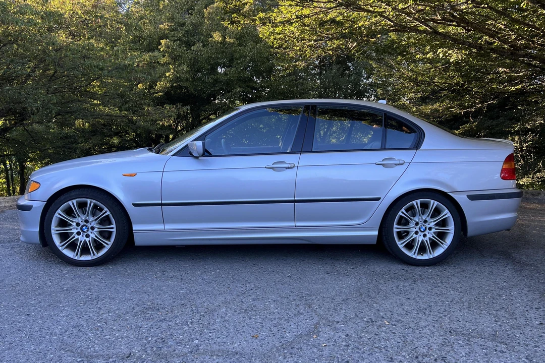 2005 BMW E46 330i & 330Ci - Image 3 of 31