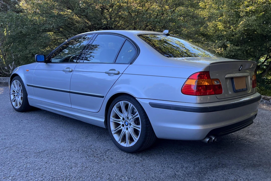 2005 BMW E46 330i & 330Ci - Image 4 of 31