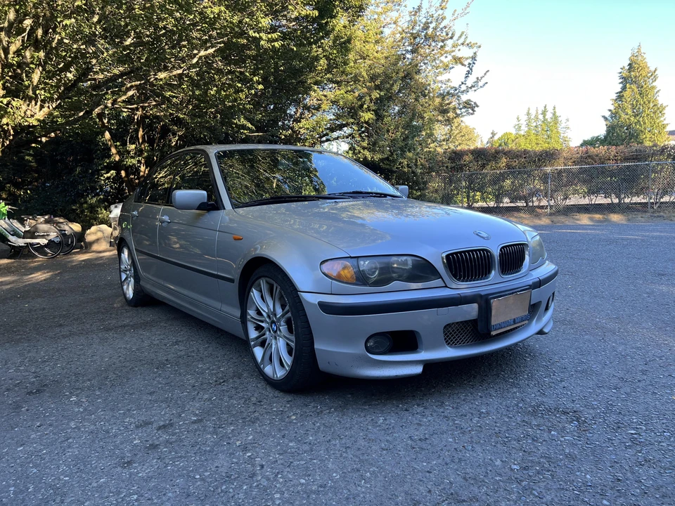 2005 BMW E46 330i & 330Ci - Image 15 of 31