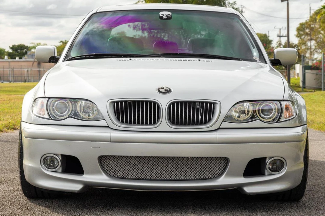 2005 BMW E46 330i & 330Ci - Image 2 of 31