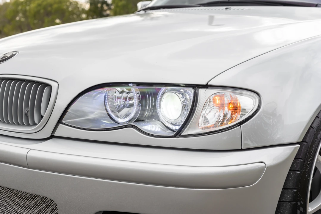 2005 BMW E46 330i & 330Ci - Image 22 of 31