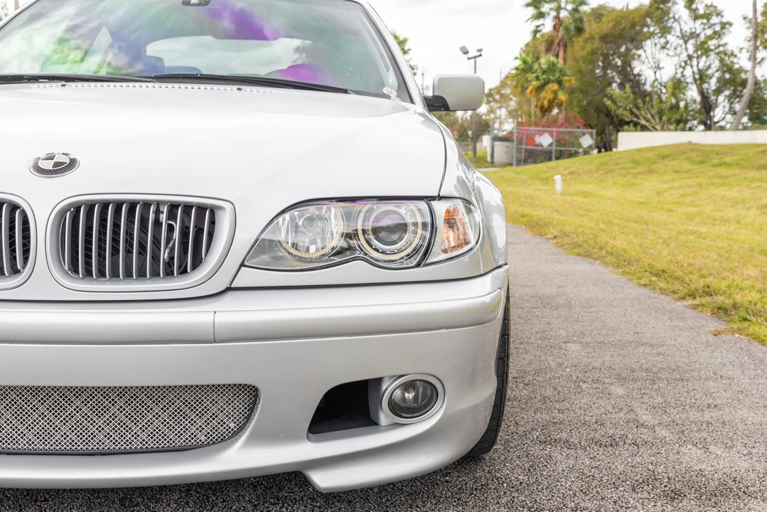 2005 BMW E46 330i & 330Ci - Image 21 of 31
