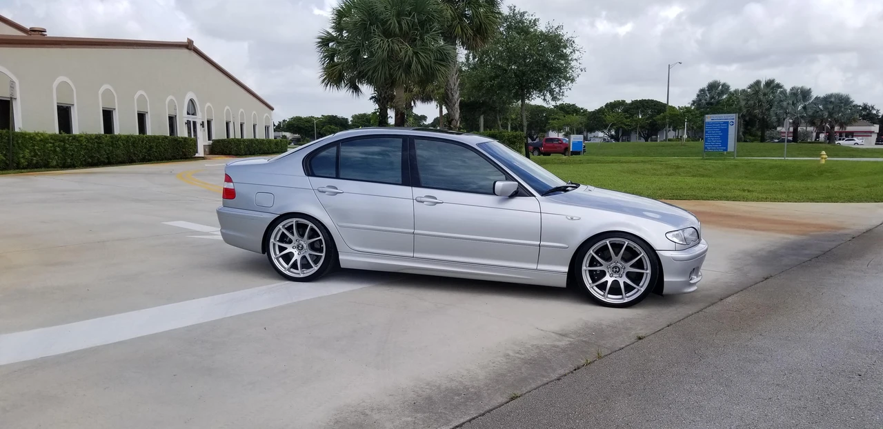 2005 BMW E46 330i & 330Ci - Image 18 of 31