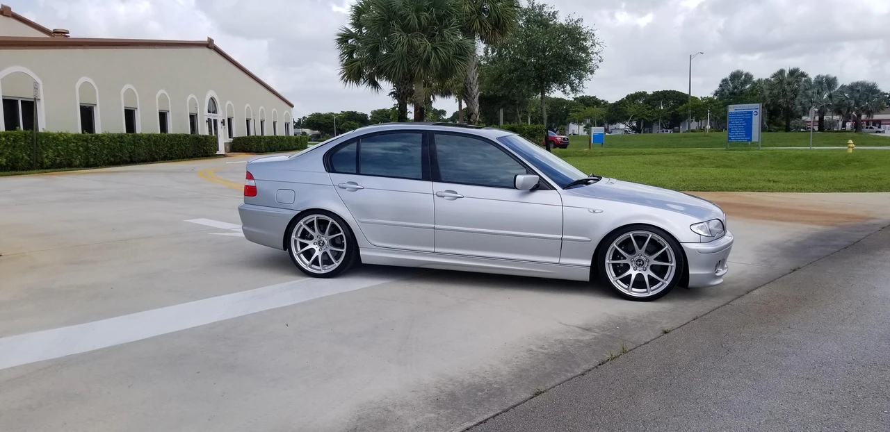 2005 BMW E46 330i & 330Ci - Image 19 of 31