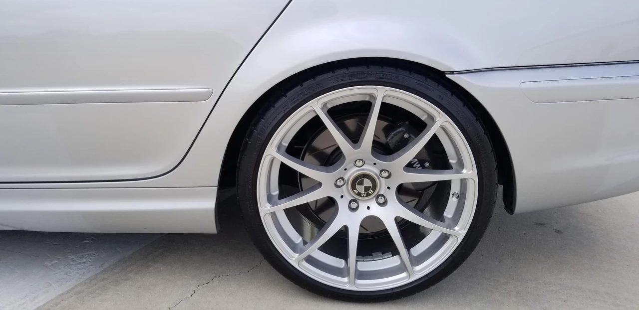 2005 BMW E46 330i & 330Ci - Image 26 of 31