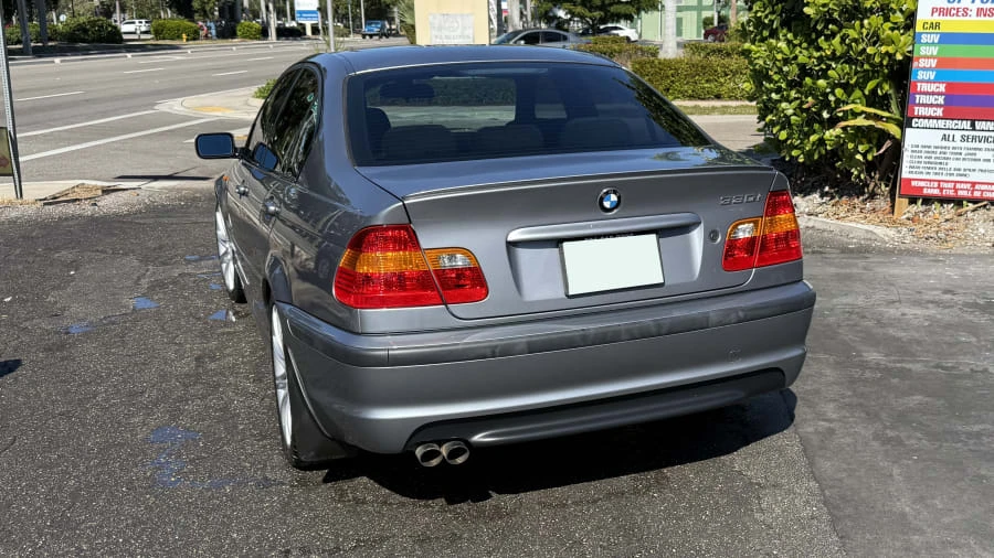 2005 BMW E46 330i & 330Ci - Image 9 of 26