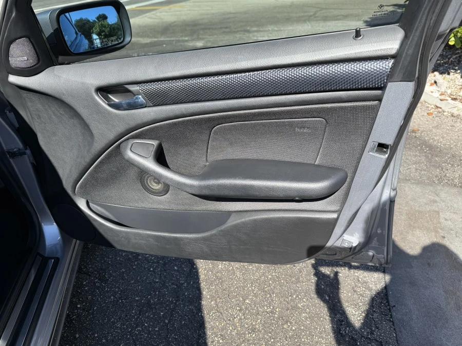2005 BMW E46 330i & 330Ci - Image 21 of 26