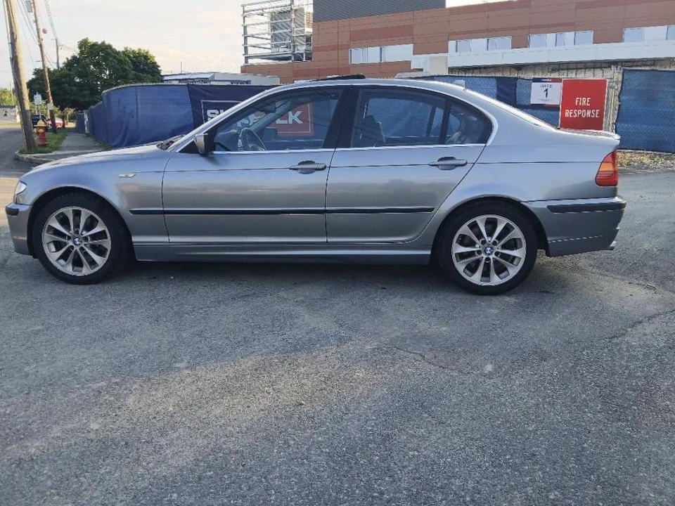 2005 BMW E46 330i & 330Ci - Image 7 of 22