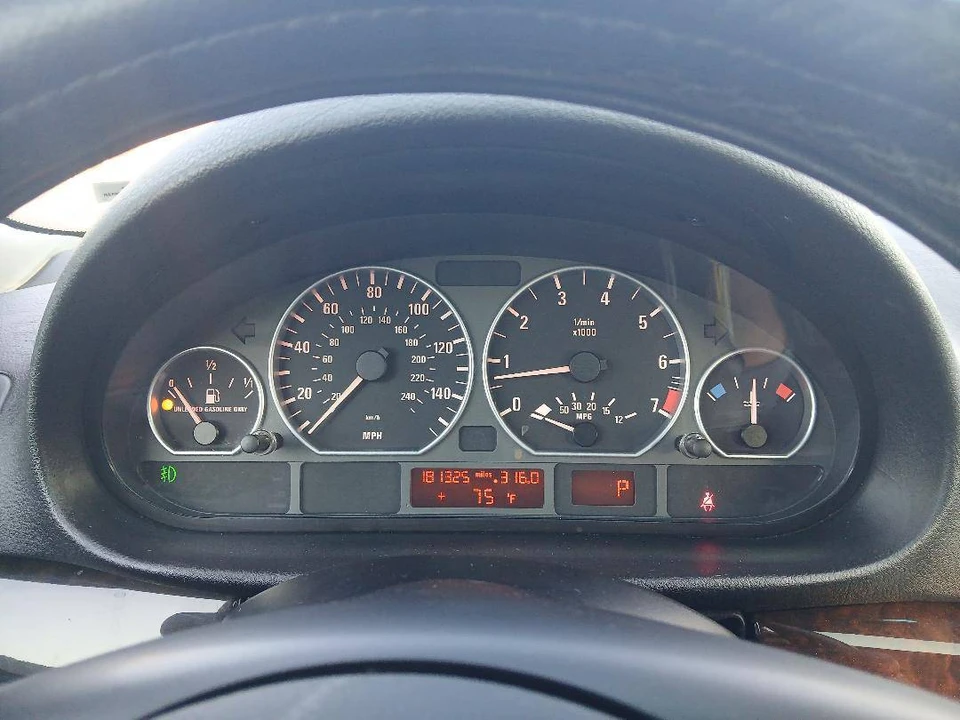 2005 BMW E46 330i & 330Ci - Image 8 of 22