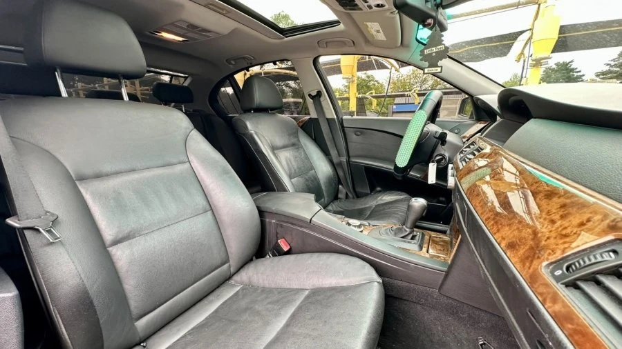 2005 BMW E60 5 Series Sedan - Image 7 of 20