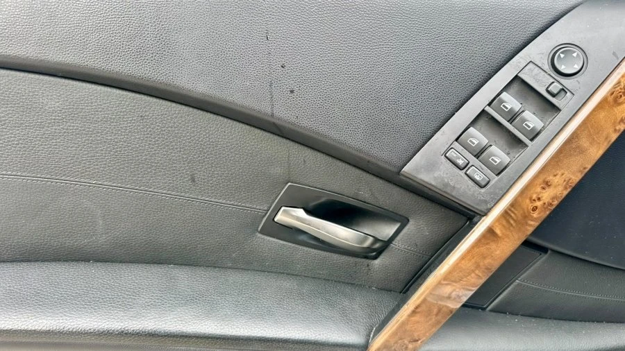 2005 BMW E60 5 Series Sedan - Image 17 of 20
