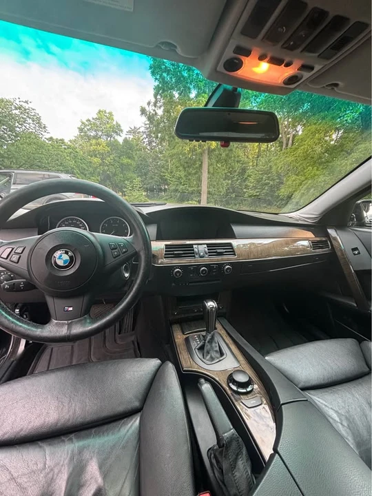 2005 BMW E60 5 Series Sedan - Image 11 of 20