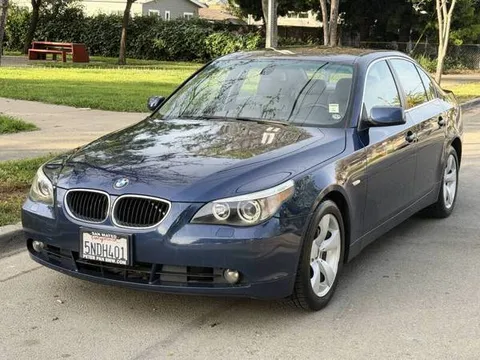 2005 BMW 5 Series 525i