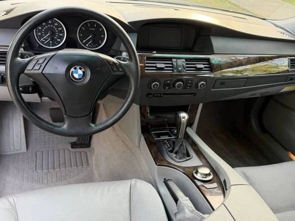 2005 BMW E60 5 Series Sedan - Image 9 of 9