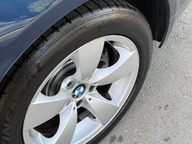 2005 BMW E60 5 Series Sedan - Image 6 of 9