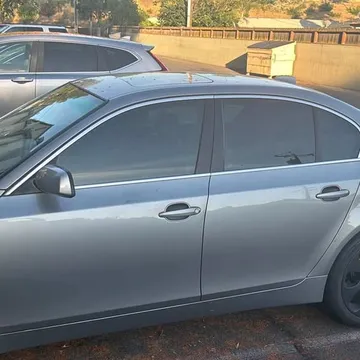 2005 BMW 5 Series 525i Sedan