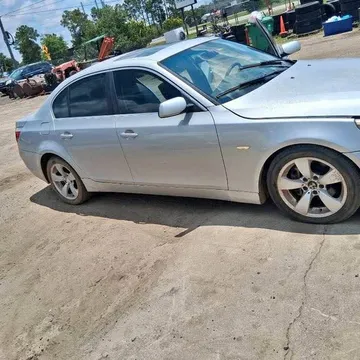 2005 BMW 5 Series 525i Sedan 4D