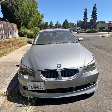 2005 BMW 5 Series 525i Sedan