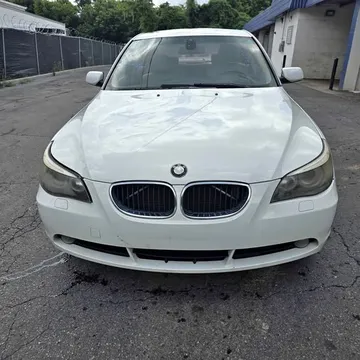 2005 BMW 5 Series 525i Sedan 4D