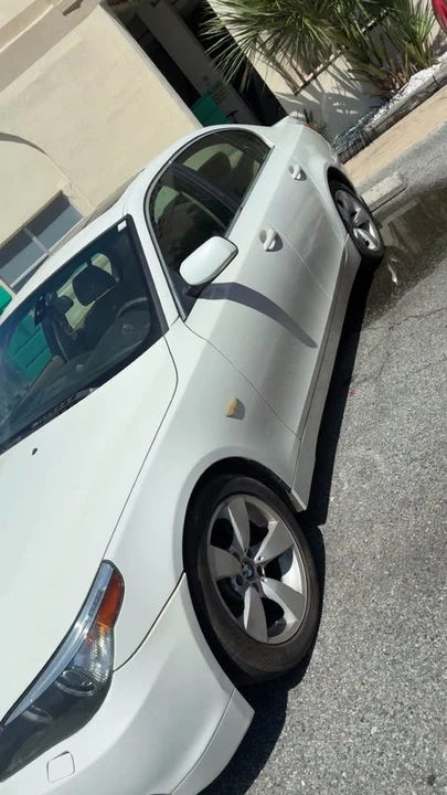 2005 BMW E60 5 Series Sedan - Image 7 of 8