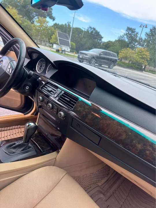 2005 BMW E60 5 Series Sedan - Image 6 of 10