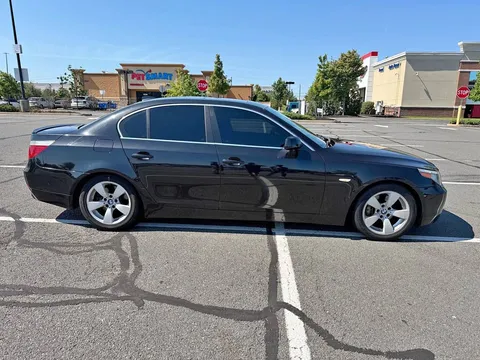 2005 BMW 5 Series 525i Sedan 4D