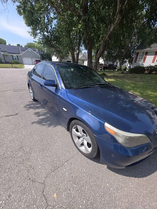 2005 BMW E60 5 Series Sedan - Image 2 of 14