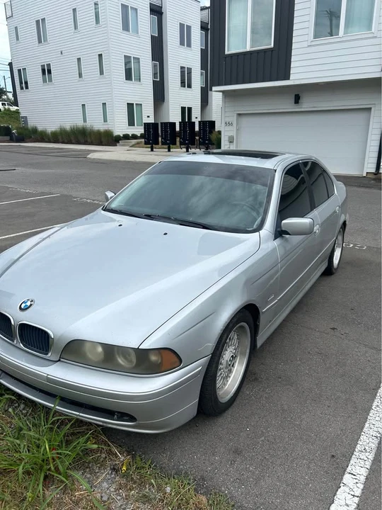 2005 BMW E60 5 Series Sedan - Image 6 of 8